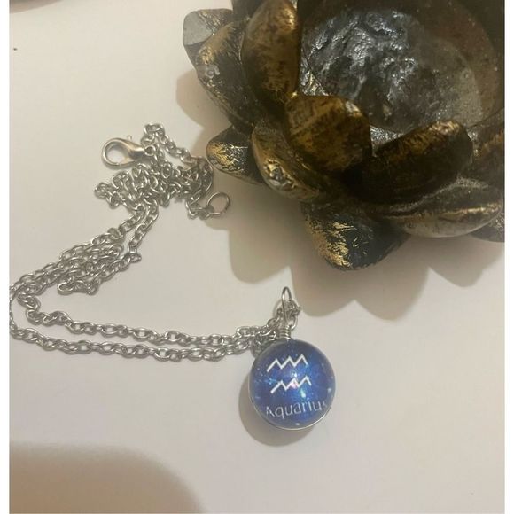 Aquarius BLUE GLOBE ZODIAC STAR SIGN HOROSCOPE NECKLACE - Picture 2 of 9